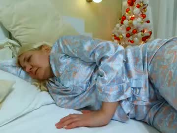 Heyheygrey Chaturbate stream image from November 23, 2025