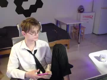 Shiromy_ Chaturbate stream image from November 23, 2025