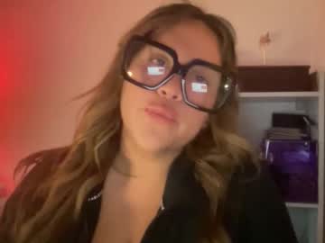 Magickbabe420 Chaturbate stream image from November 24, 2025