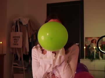 Tiffantasy Chaturbate stream image from November 24, 2025