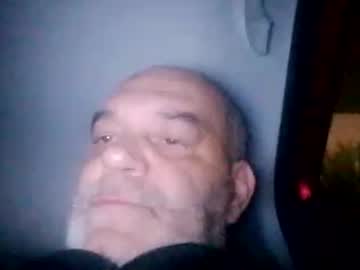 Castyon Chaturbate stream image from November 24, 2025