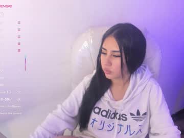 Chantall_Valkoba Chaturbate stream image from November 24, 2025