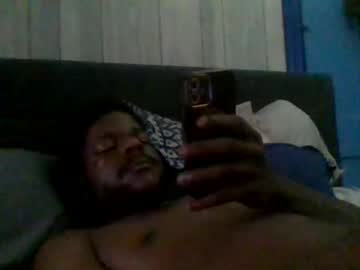 Muggabig215 Chaturbate stream image from November 24, 2025
