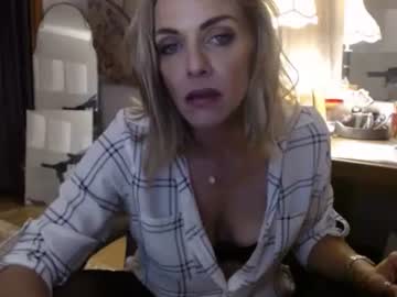Sexi_Chrisly Chaturbate stream image from November 24, 2025