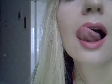 Zarinaswift Chaturbate stream image from November 24, 2025