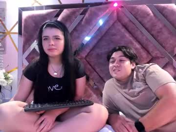 Emilyandrew_ Chaturbate stream image from November 24, 2025