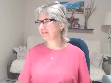 Leilamays Chaturbate stream image from November 24, 2025
