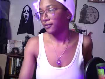Cruorcrypt Chaturbate stream image from November 24, 2025