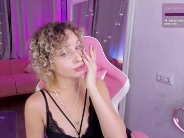 Marywohlberg Chaturbate stream image from November 24, 2025