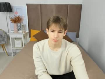 Alexs_771 Chaturbate stream image from November 24, 2025