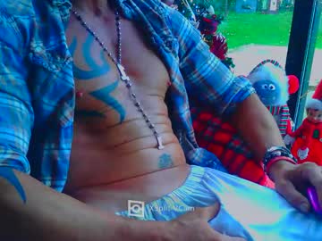Fabxxxl Chaturbate stream image from November 24, 2025