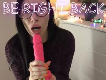 Honeyed_Poison Chaturbate stream image from November 24, 2025
