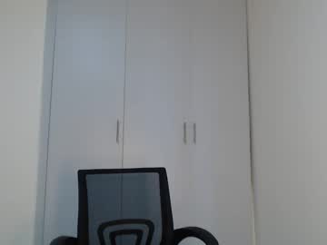 Mia_C102130 Chaturbate stream image from November 24, 2025