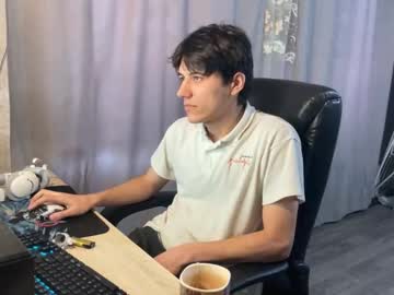 Vialeras Chaturbate stream image from November 24, 2025