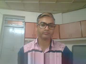 Darshu123 Chaturbate stream image from November 24, 2025