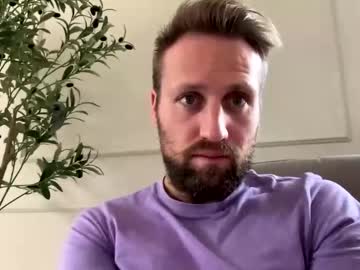 Lovefuesse Chaturbate stream image from November 24, 2025