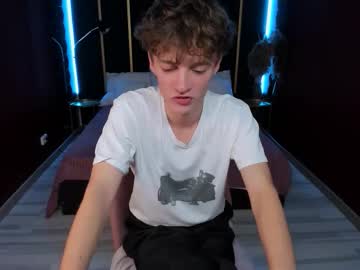 Luke_Sweet Chaturbate stream image from November 24, 2025