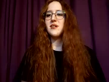 Kristansarinsky Chaturbate stream image from November 24, 2025
