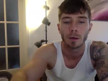 Luisbadx Chaturbate stream image from November 24, 2025