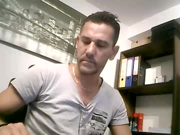 Onlyprivate_M35 Chaturbate stream image from November 24, 2025