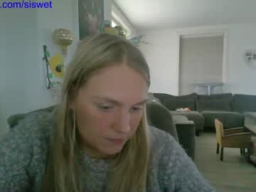 Siswet19 Chaturbate stream image from November 24, 2025