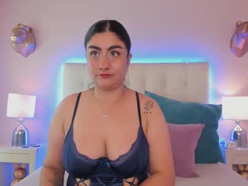 Bella_Roxe Chaturbate stream image from November 24, 2025