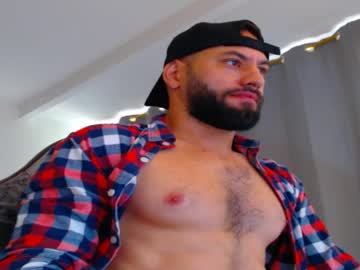 Esteban7984068 Chaturbate stream image from November 24, 2025