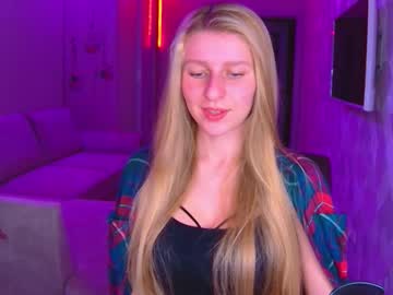 Amaliaqueen999 Chaturbate stream image from November 24, 2025