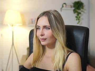 Catecrago_ Chaturbate stream image from November 24, 2025