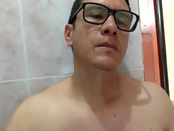 Coach2020 Chaturbate stream image from November 24, 2025
