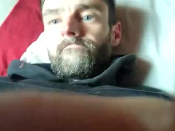 Daddio422 Chaturbate stream image from November 24, 2025