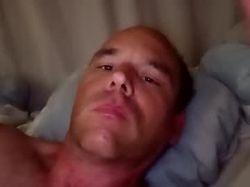 Stewbeey Chaturbate stream image from November 24, 2025