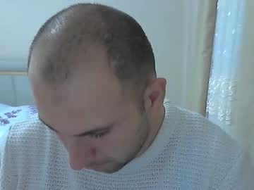 Aymax95 Chaturbate stream image from November 24, 2025