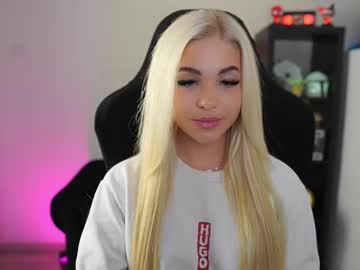 Caramell_Angel Chaturbate stream image from November 24, 2025