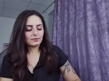 Valeriiemills Chaturbate stream image from November 24, 2025