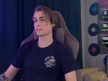 Debugmee Chaturbate stream image from November 24, 2025