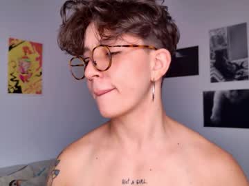 Simone_4201 Chaturbate stream image from November 24, 2025