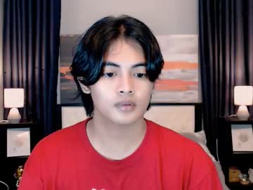 Asianverstwink Chaturbate stream image from November 24, 2025