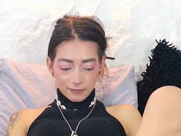 Zorravioleta Chaturbate stream image from November 24, 2025