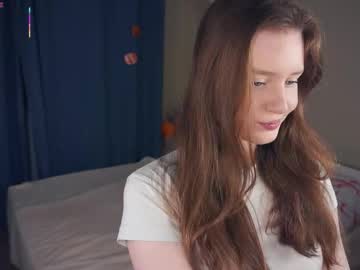 Vanettakrupka Chaturbate stream image from November 24, 2025