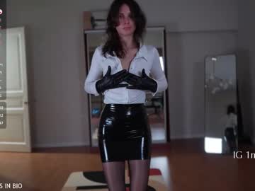 1mari_01 Chaturbate stream image from November 24, 2025