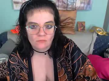Everly_Rays Chaturbate stream image from November 24, 2025