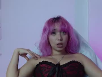 Whineth Chaturbate stream image from November 24, 2025