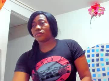 Yonnsol_Avril Chaturbate stream image from November 24, 2025