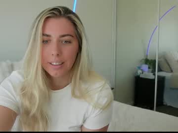 Aussielulu Chaturbate stream image from November 24, 2025