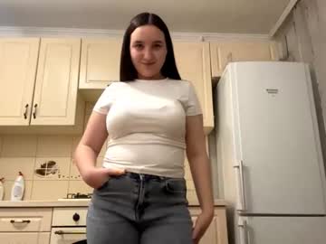 Lucindapano Chaturbate stream image from November 24, 2025