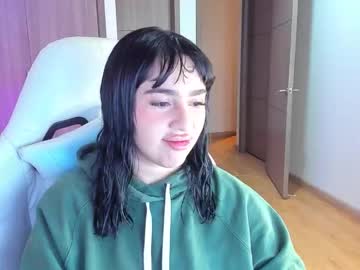 Annie_Snow_ Chaturbate stream image from November 25, 2025