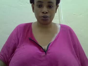 Milkymom256 Chaturbate stream image from November 25, 2025
