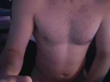 Muscleedgernips Chaturbate stream image from November 25, 2025