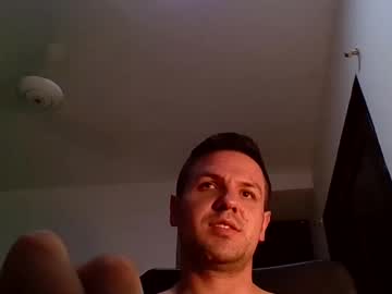 Cristopher3042 Chaturbate stream image from November 25, 2025